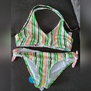 Bikini with reversible top
